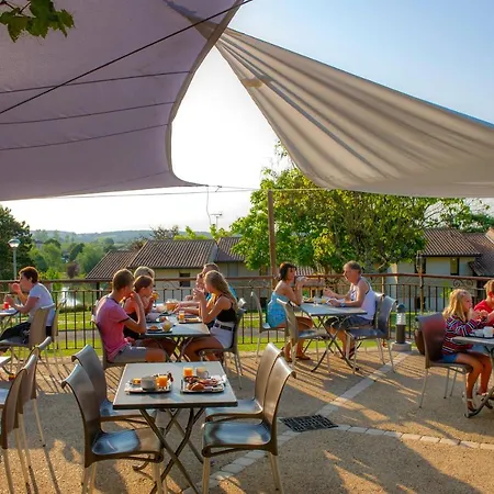 Vtf Le Domaine Du Peyrichoux Resort