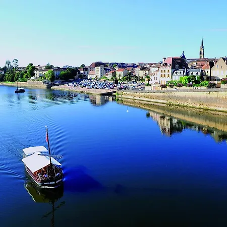 Vtf Le Domaine Du Peyrichoux 3*